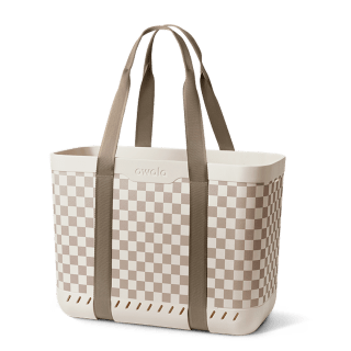 Δοκιμάσαμε το Bogg Bag εναντίον των Owala, Simple Modern και Away και τα αποτελέσματα μας συγκλόνισαν