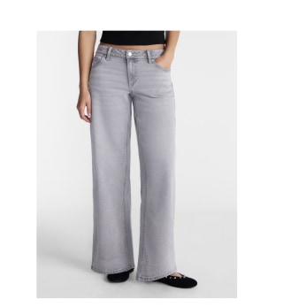 No Boundaries Mid Rise Baggy Jeans