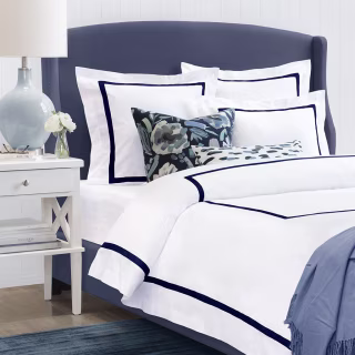 Crane & Canopy Bella Midnight Framed Percale Queen Duvet Cover
