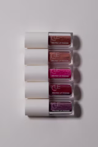 MELTING LIP POWDER