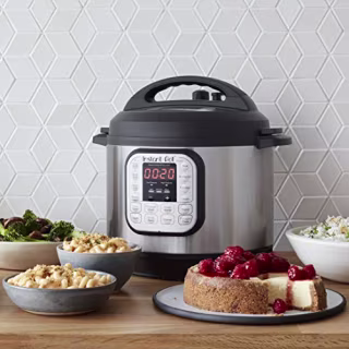 Instant Pot Duo 60 7-in-1 Electric Pressure Cooker, Slow Cooker, Rice Cooker, Steamer, Saute, Yogurt Maker, and Warmer, 6-QT, Stainless Steel/Black
