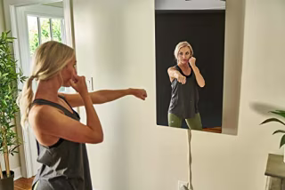 Echelon Reflect 40in Smart Connect Fitness Mirror, Black