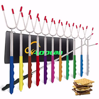 Aoocan Marshmallow Roasting Sticks Set of 12. Best s'mores makers and tools 2021.
