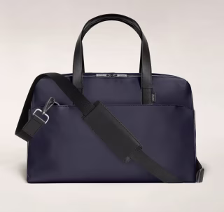 Away Medium Everywhere Bag