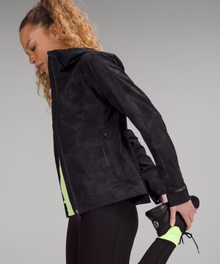 Lululemon Women's Break a Trail Waterproof Jacket