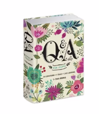 Potter Gift Q&A a Day for Moms: A 5-Year Journal