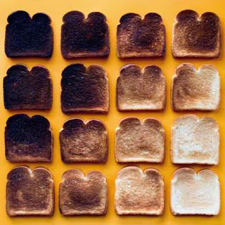 Toast Gradient Print