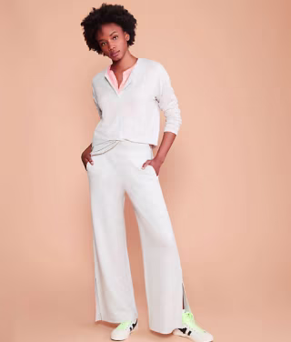 Lou & Grey Signaturesoft Plush Wide Leg Pants