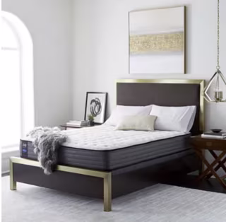 Posturepedic Cushion Firm Mattress- Queen
