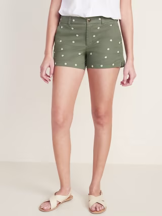 Old Navy Mid-Rise Everyday Embroidered-Daisy Twill Shorts