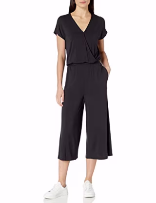 Amazon Essentials Women's Short-Sleeve Surplice Cropped Wide-Leg Jumpsuit, Black, Large