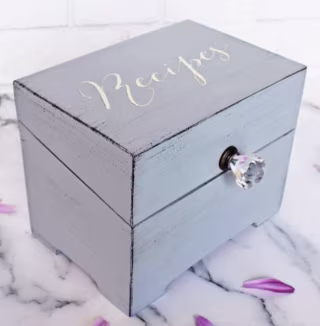 CadesandBirch Personalized Vintage Recipe Box