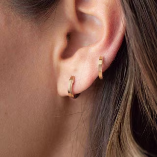 Pavoi Gold-Plated Cuff Earrings