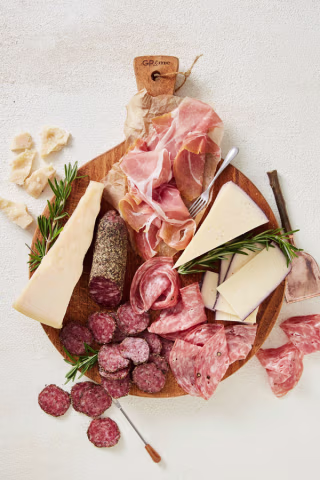 Cheese & Charcuterie Gift Collection