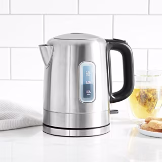 Amazon Basics Stainless Steel Portable Fast, Electric Hot Water Kettle for Tea and Coffee, 1 Liter, Silver