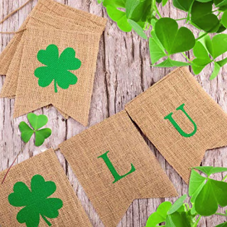 2 Pack St Patrick's Day Decorations Shamrock Burlap Banner, Burlap Banner for Mantel Fireplace Spring Holiday Accessory Wall Decorations Home Indoor Outdoor Party Green Decor (2 Pack Burlap Banner)