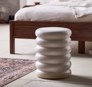 Stassi Indoor/Outdoor Side Table