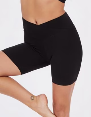 Aerie OFFLINE Real Me Crossover Bike Short