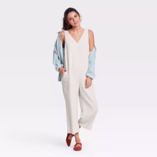 Universal Thread™ Women's Sleeveless Cropped Jumpsuit