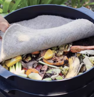 Tumbleweed Compost Worm Blanket
