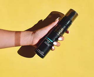 Bondi Sands Self Tanning Foam | Lightweight, Self-Tanner Foam Enriched with Aloe Vera and Coconut Provides an Even, Streak-Free Tan | 7.04 oz/200 mL