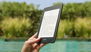 Kindle Paperwhite - Now Waterproof with more than 2x the Storage - Ad-Supported