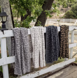 Barefoot Dreams In the Wild Throw Blanket