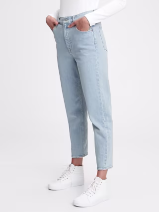 Gap Sky High Rise Mom Jeans With Washwell