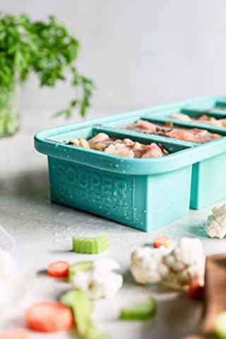 Souper Cubes Freezer Tray with Lid