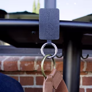 Bagnet Purse Magnet