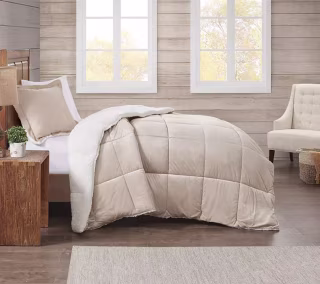 Reversible Velvet to Sherpa Comforter Set