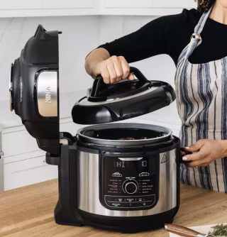 Ninja Foodi 9-in-1 Deluxe XL Pressure Cooker
