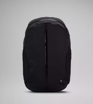 Centered-Zip Backpack 21L