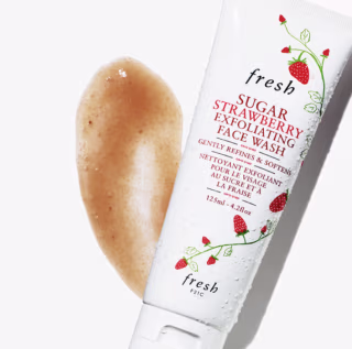 Sugar Strawberry Exfoliating Face Wash
