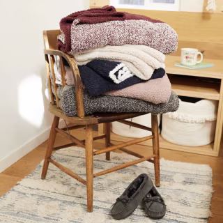 CozyChic Rib Trim Throw - 45" x 60"