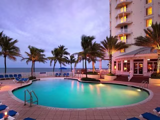 Pelican Grand Beach Resort