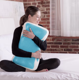 GelMAX Luxury Cooling Memory Foam Pillow