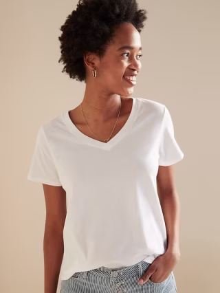 Old Navy EveryWear V-Neck T-Shirt
