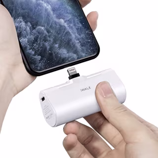 iWALK Small Portable Charger 4500mAh Ultra-Compact Power Bank Cute Battery Pack Compatible with iPhone 13/13 Pro Max/12/12 Mini/12 Pro Max/11 Pro/XS Max/XR/X/8/7/6/Plus Airpods and More,White