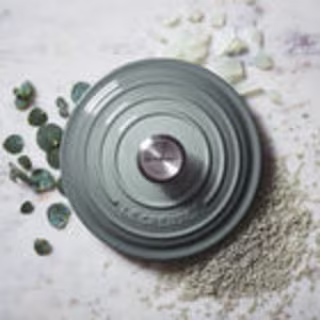 Round Dutch Oven