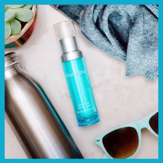 Neutrogena Hydro Boost Hydrating Hyaluronic Acid Serum, Oil-Free and Non-Comedogenic Formula for Glowing Complexion, 1 fl. oz