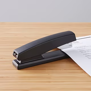 Amazon Basics Stapler with 1000 Staples, for Office or Desk, 10 Sheet Capacity, Non-Slip, Black