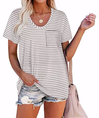WIHOLL Rounded V-neck Pocket Tee