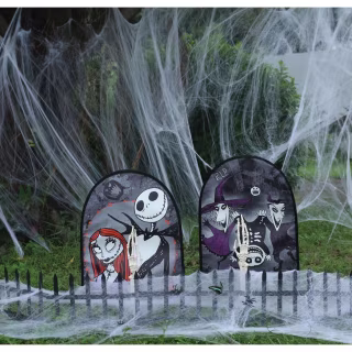 The Nightmare Before Christmas Graveyard Scene Kit