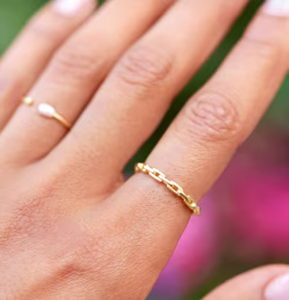 Hera Ring