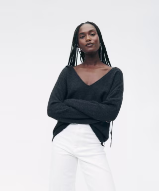 Lightweight Cashmere V-Neck Sweater
