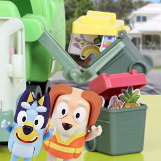Bluey Garbage Truck - 2.5" Bluey and Bin Man poseable Figures with Playset, Multicolor