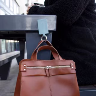 Bagnet Magnetic Purse Hanger