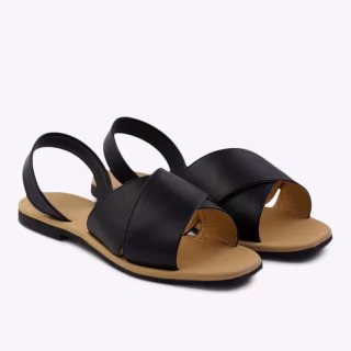 All-Day Cross Strap Sandal