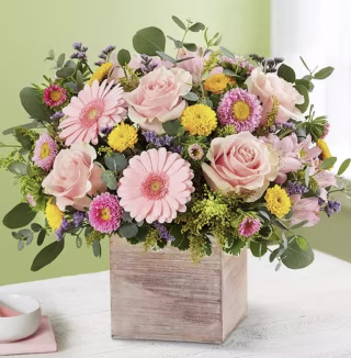 Spring Sentiment™ Bouquet